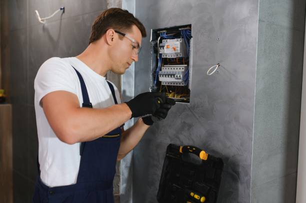 Best Licensed Electrician  in Burlington, KS